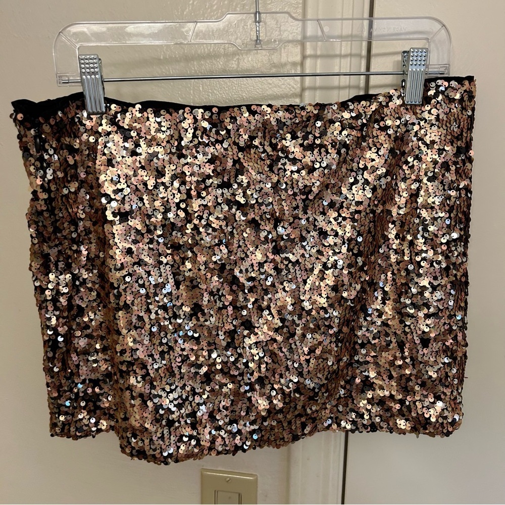 NWT Free People Annalise Black and Gold Sequin Mini Skirt Size 8 - Picture 12 of 12